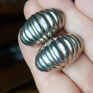 Sterling silver 925 shrimp domed clipon clip-on earrings